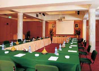 Sala de Conferencias y Reuniones